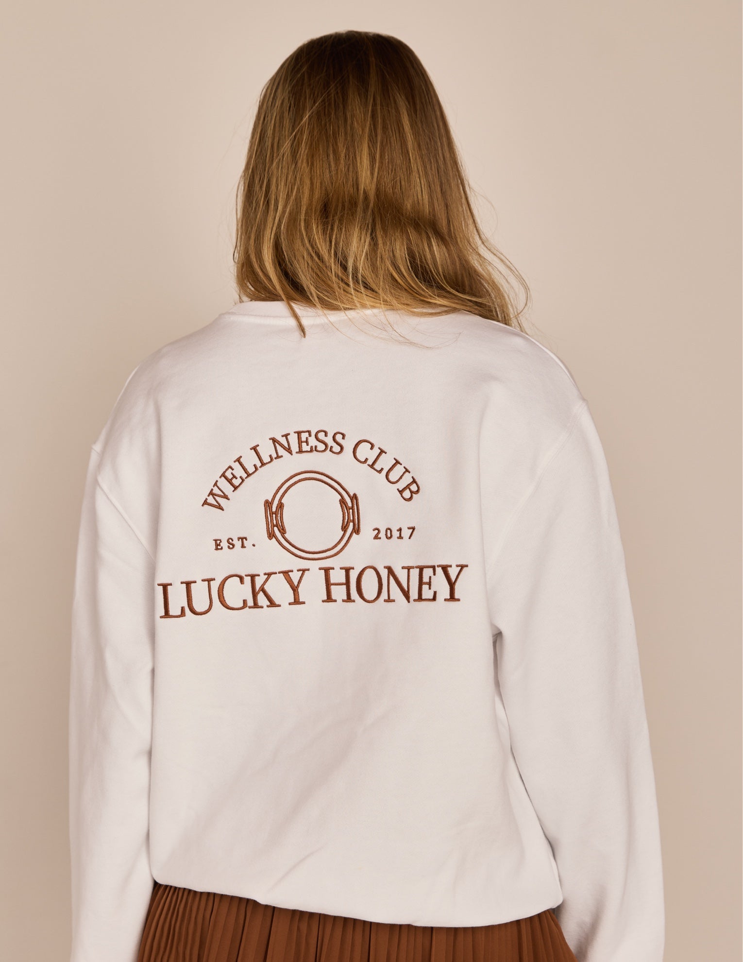 #color_white and toffee