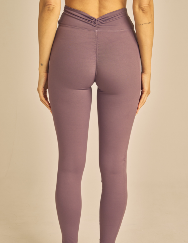 #color_Plum