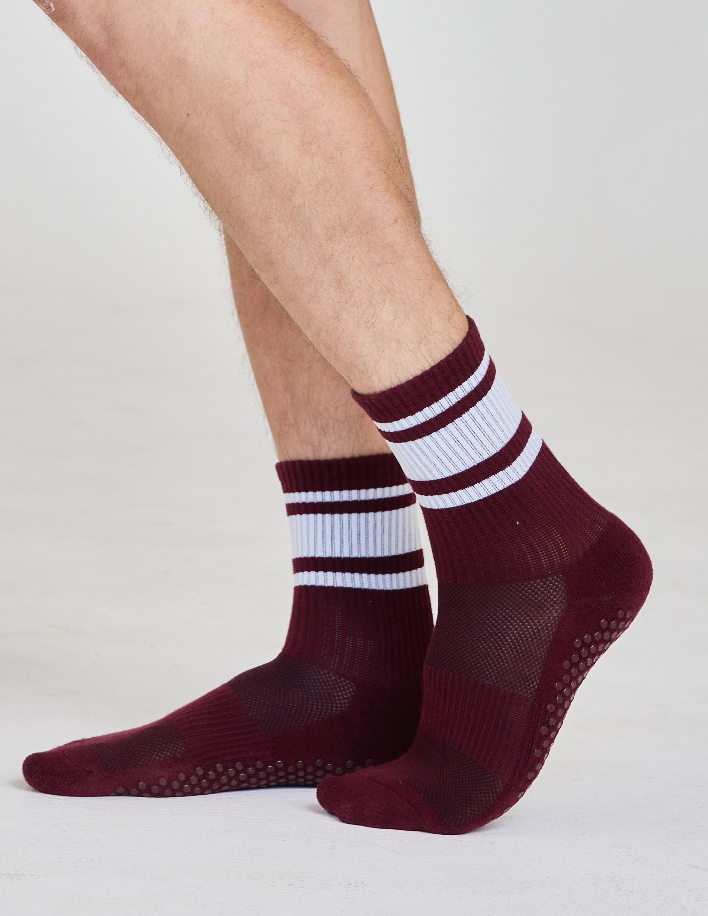 The Men’s Crew Grip Maroon