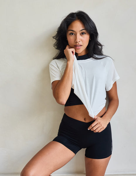 ★andar★ Airy Essential Lettering Crop Tee whitetee_grande.jpg?v=1735427307
